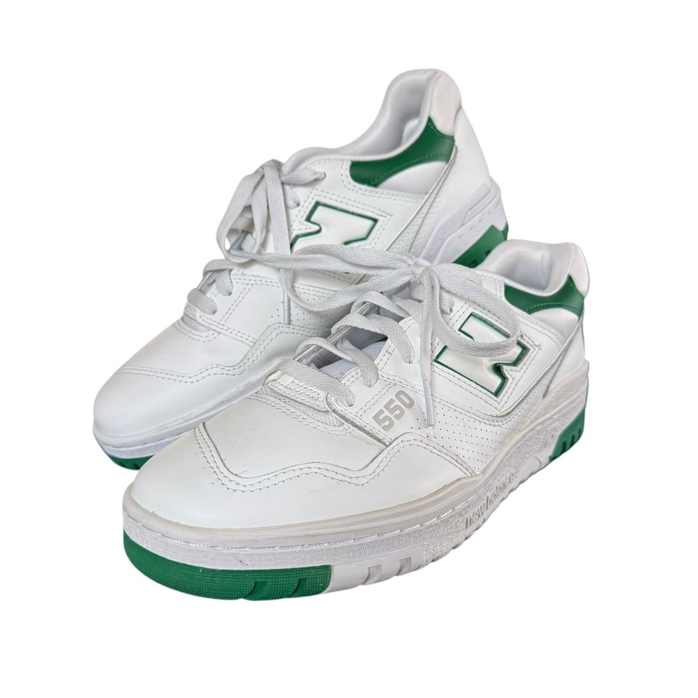 New Balance 550 White Classic Pine Size 10 Men's Excellent Condition